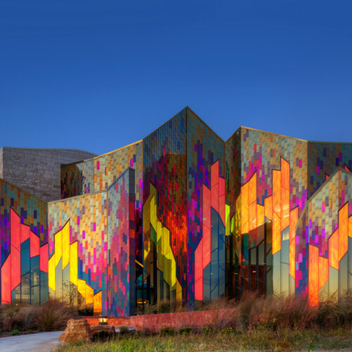 315002_Museum_at_Prairiefire_KP53_Museum_at_Prairiefire_02-by-David-Arbogast 315002_Museum_at_Prairiefire_KP53_Museum_at_Prairiefire_02-by-David-Arbogast